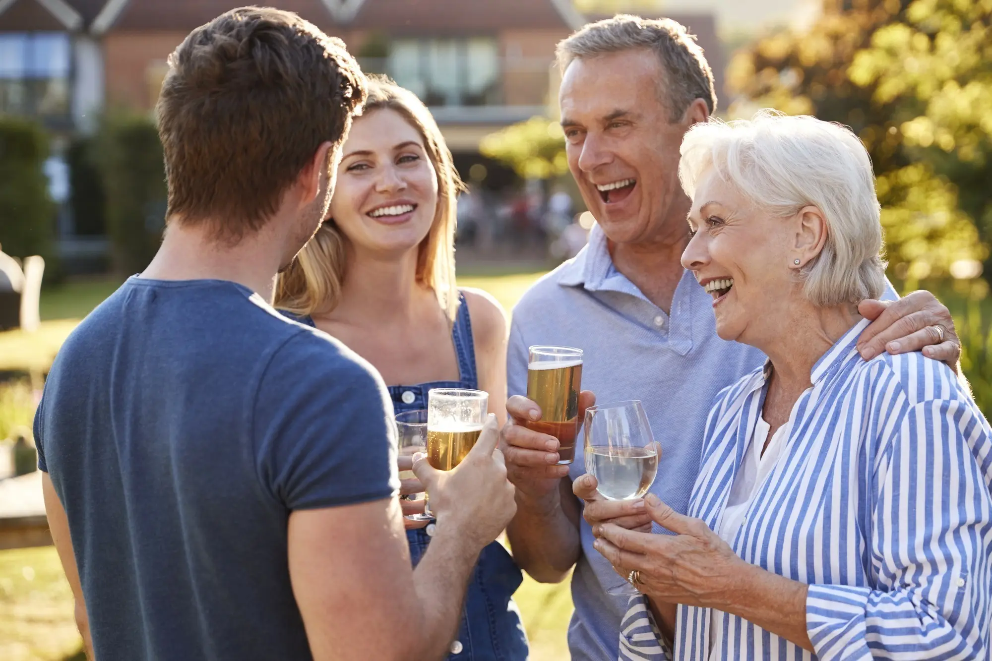 The Hidden Consequences of Parental Financial Support 1 Insight Advisory Group - The consequences of parental financial support - Parental financial support