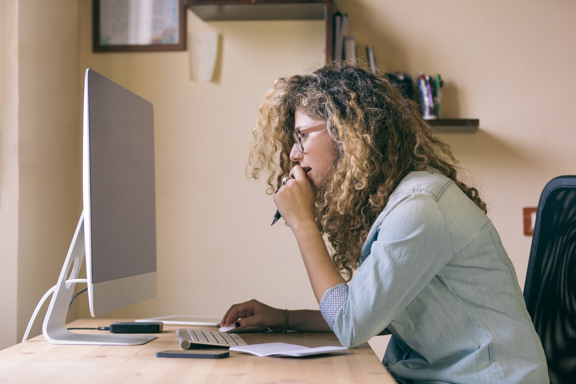 Contractor or Employee? 1 Contractor or employee?