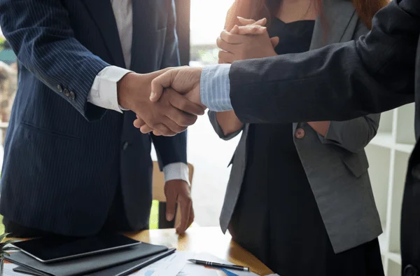 Master the Art of Business Sales for a Smooth Transition 2 Due Diligence_ 5 Things to Consider When Buying a Business