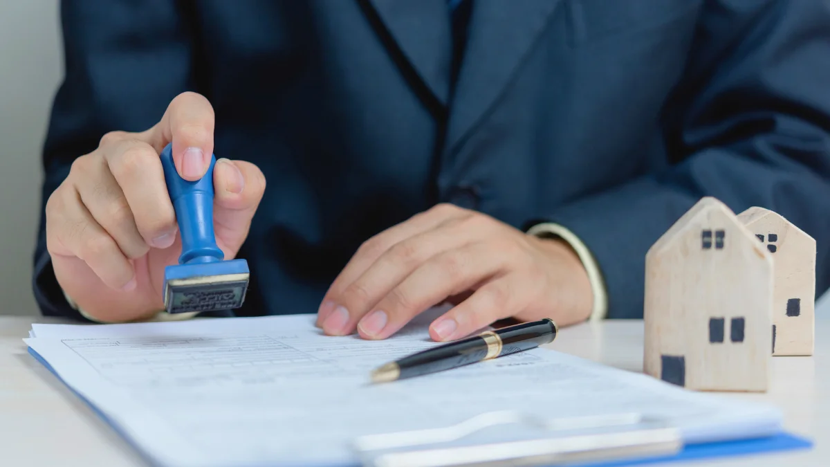 How to use limited recourse borrowing arrangements (LRBAs) in an SMSF 1 How can I use limited recourse borrowing arrangements (LRBAs) in an SMSF